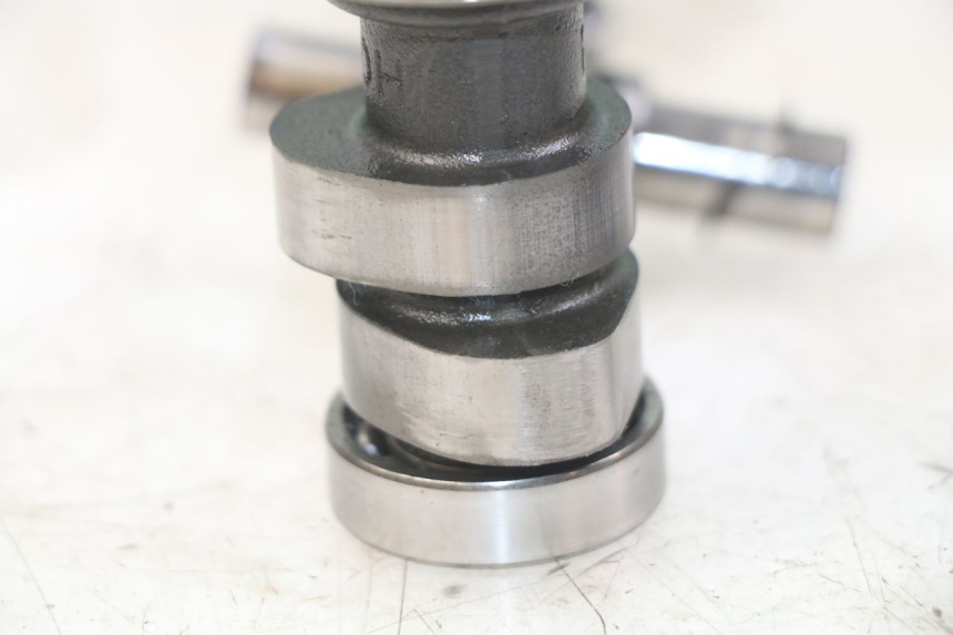 photo de CULATA SUZUKI SIXTEEN 125 (2008 - 2010) - Primer plano técnico