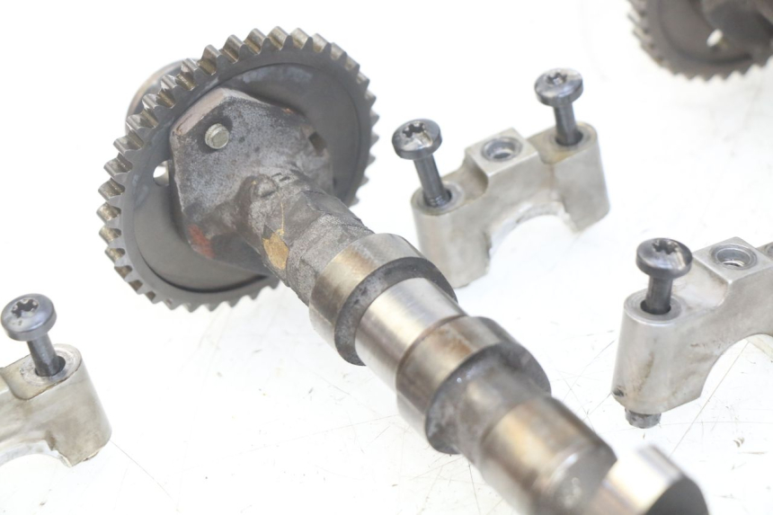 photo de CULATA TRIUMPH SPRINT ST 955 (1999 - 2001) - Otra perspectiva