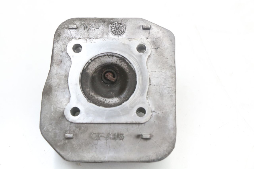 photo de CULATA PEUGEOT STREETZONE 2T 50 (2014 - 2019) - Detalles de los puntos de fijación