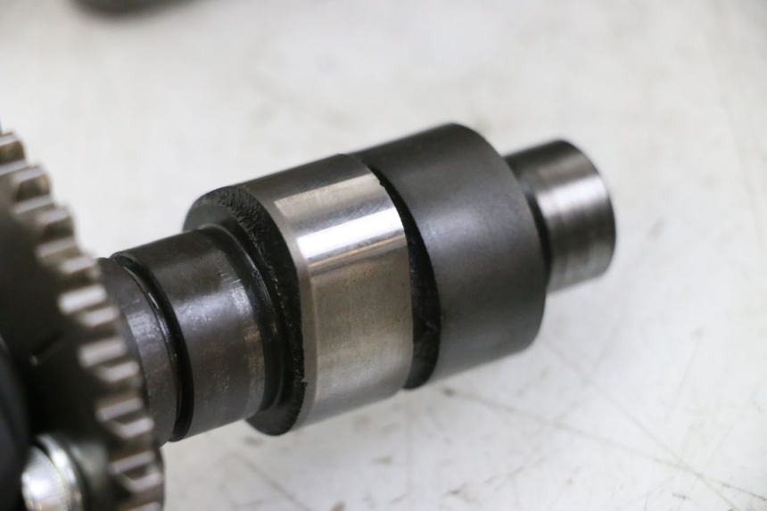 photo de CULATA SUZUKI BURGMAN 125 (2015 - 2017) - Zoom sobre los componentes