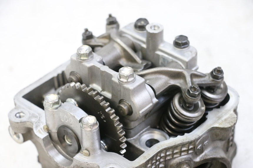 photo de CULATA SUZUKI BURGMAN 125 (2015 - 2017) - Marcados y referencias originales