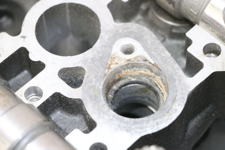 photo de CULATA YAMAHA TDM ABS 900 (2002 - 2014) - Otra vista del artículo