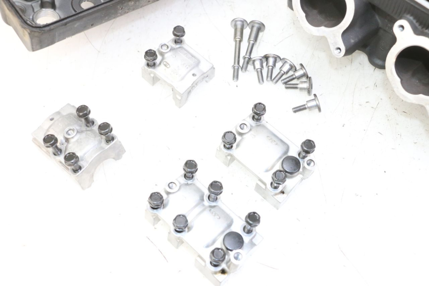 photo de CULATA YAMAHA TDM ABS 900 (2002 - 2014) - Inspección visual detallada