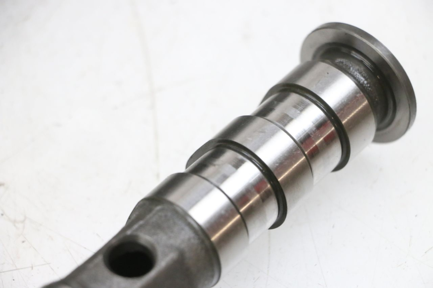 photo de CULATA YAMAHA TDM ABS 900 (2002 - 2014) - Primer plano de alta resolución