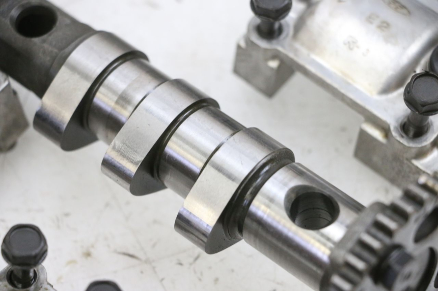 photo de CULATA YAMAHA TDM ABS 900 (2002 - 2014) - Zoom calidad de ocasión