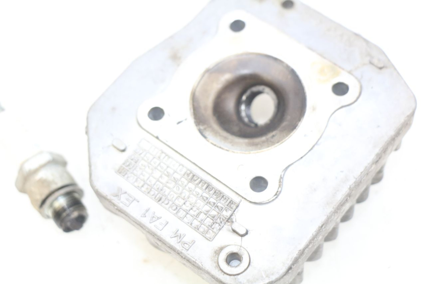 photo de CULATA PEUGEOT TKR TREKKER FURIOUS 50 (2005 - 2014) - Detalle de la pieza