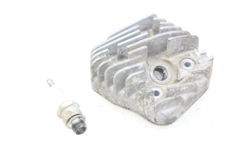 photo de CULATA PEUGEOT TKR TREKKER FURIOUS 50 (2005 - 2014) - Primer plano técnico