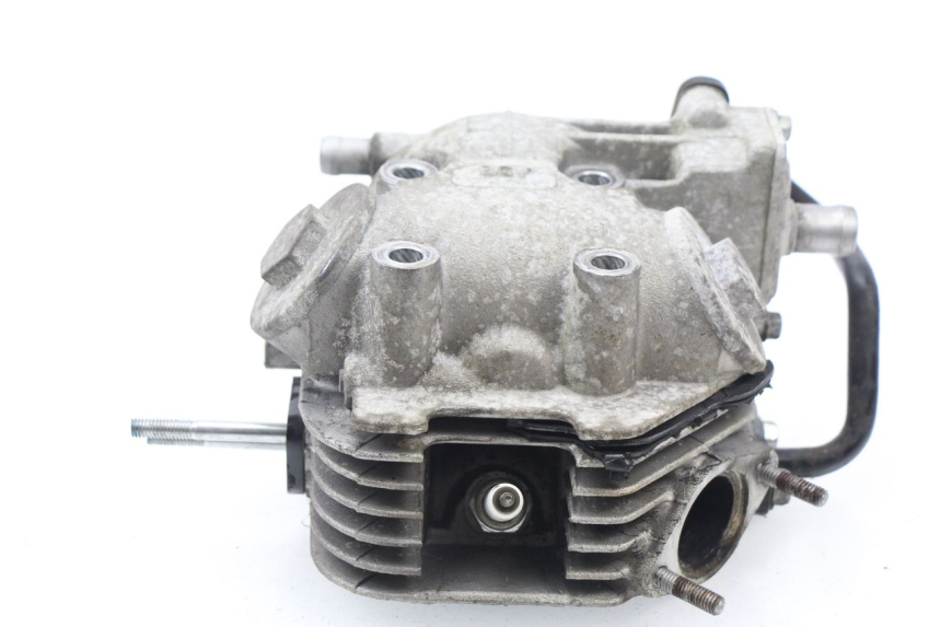 photo de CULATA SYM TONIK 125 (2010 - 2014) - Detalles de los puntos de fijación