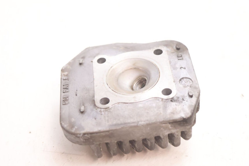photo de CULATA PEUGEOT TREKKER 50 (1995 - 2004) - Primer plano técnico