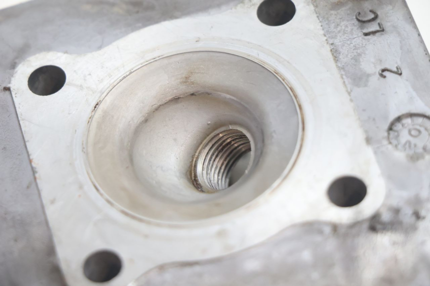 photo de CULATA PEUGEOT TREKKER 50 (1995 - 2004) - Vista general del producto