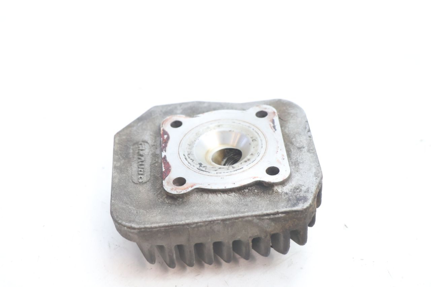 photo de CULATA PEUGEOT TREKKER 50 (1995 - 2004) - Primer plano técnico
