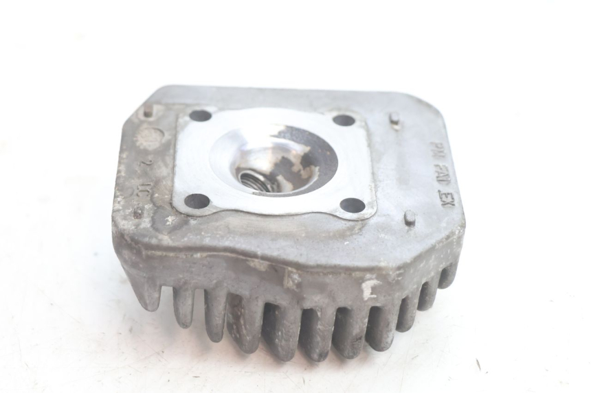 photo de CULATA PEUGEOT TREKKER 50 (1995 - 2004) - Otra perspectiva