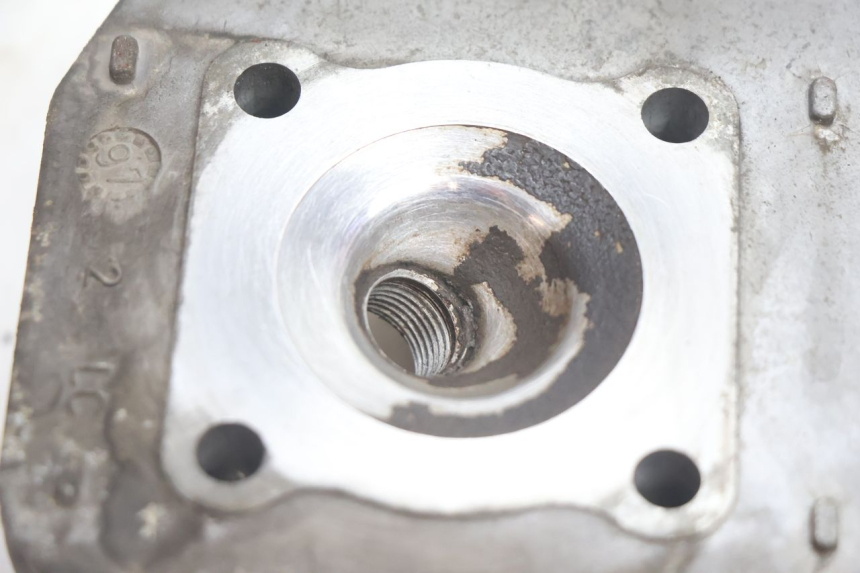 photo de CULATA PEUGEOT TREKKER 50 (1995 - 2004) - Vista general del producto