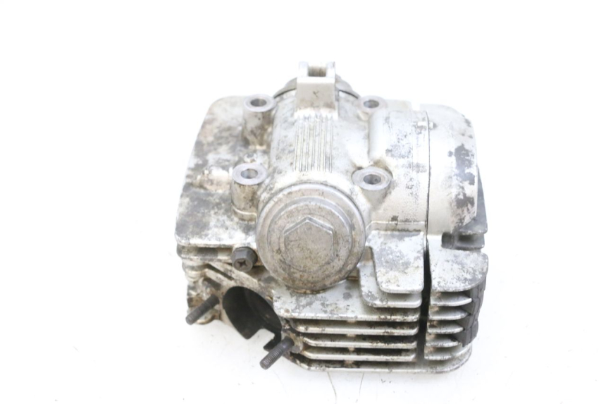 photo de CULATA YAMAHA TTR 125 (2000 - 2020) - Detalles de los puntos de fijación