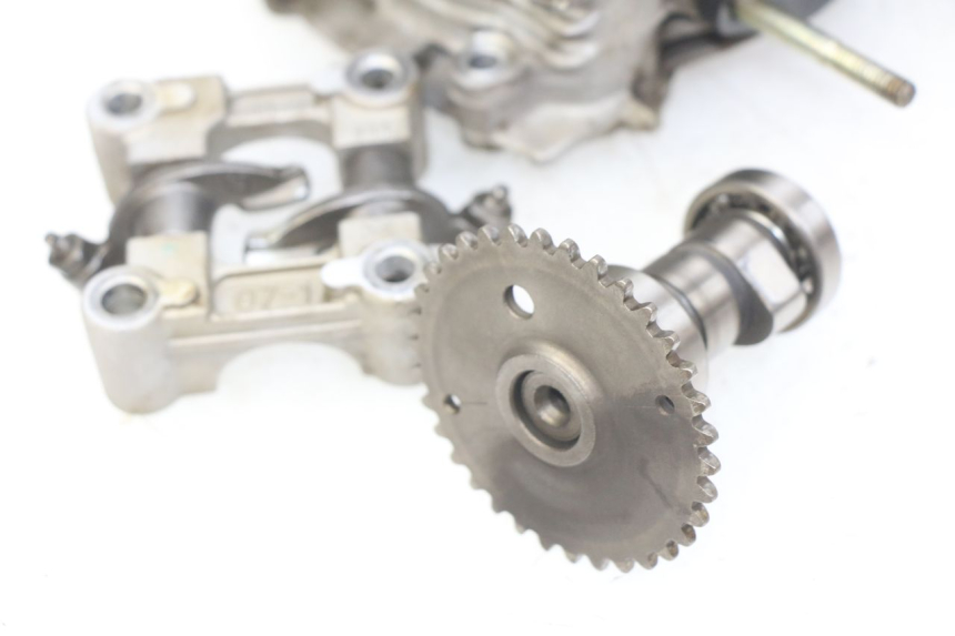 photo de CULATA PEUGEOT V-CLIC VCLIC 50 (2007 - 2013) - Características distintivas