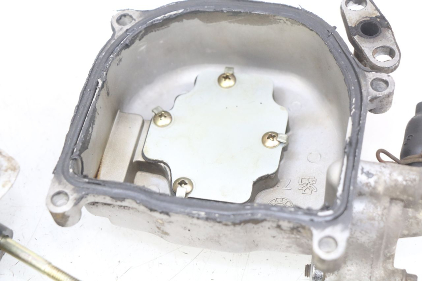 photo de CULATA PEUGEOT V-CLIC VCLIC 50 (2007 - 2013) - Zoom sobre los componentes