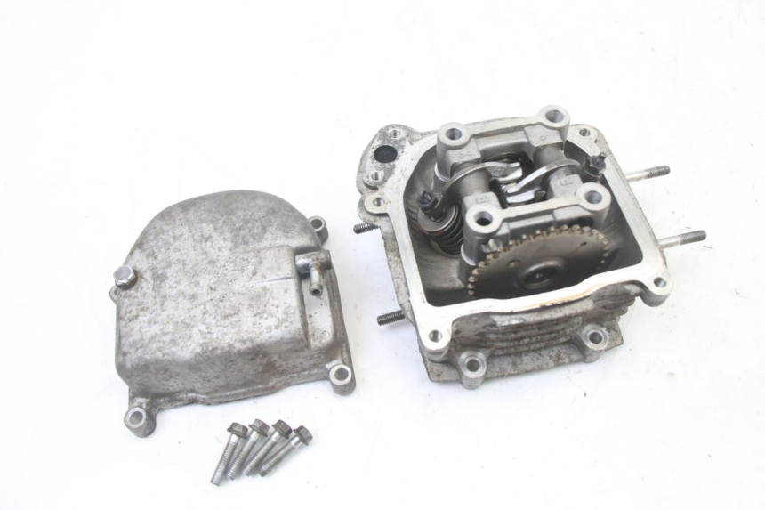 photo de CULATA PEUGEOT V-CLIC VCLIC 50 (2007 - 2013) - Inspección visual detallada