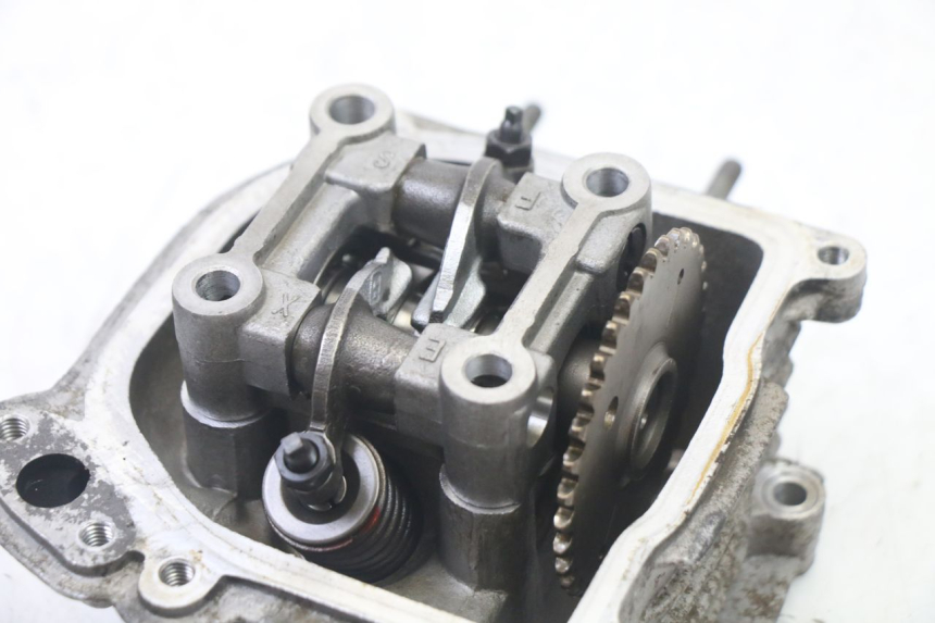 photo de CULATA PEUGEOT V-CLIC VCLIC 50 (2007 - 2013) - Ángulo de visión alternativo