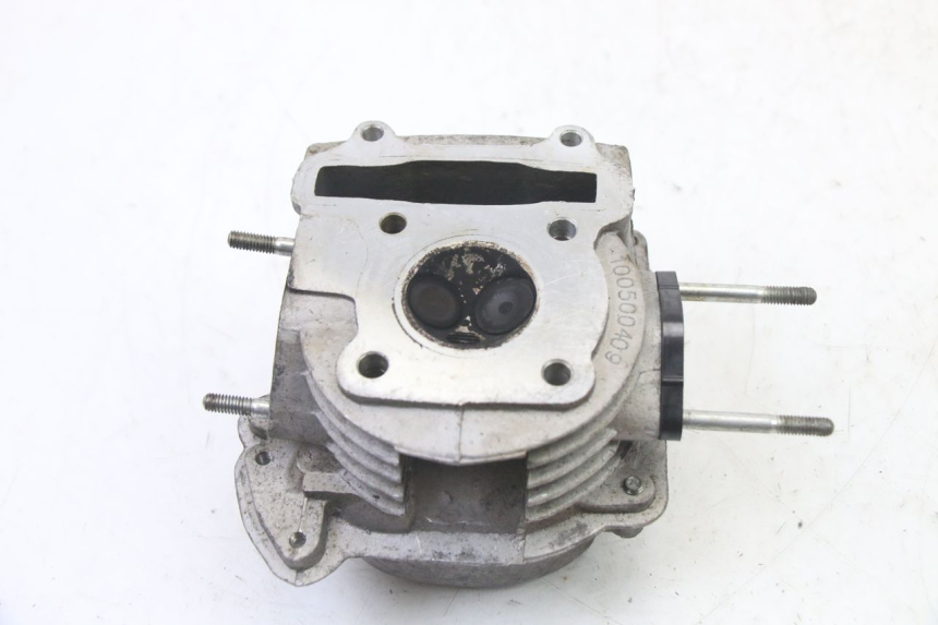 photo de CULATA PEUGEOT V-CLIC VCLIC 50 (2007 - 2013) - Primer plano técnico