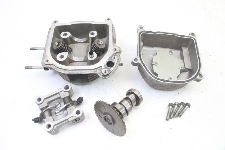 photo de CULATA PEUGEOT V-CLIC VCLIC 50 (2007 - 2013) - Detalles de los puntos de fijación