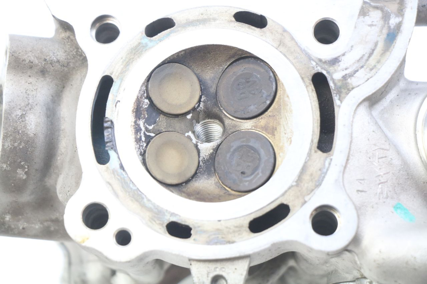 photo de CULATA PIAGGIO VESPA GTS IGET ABS 125 (2017 - 2023) - Otra perspectiva