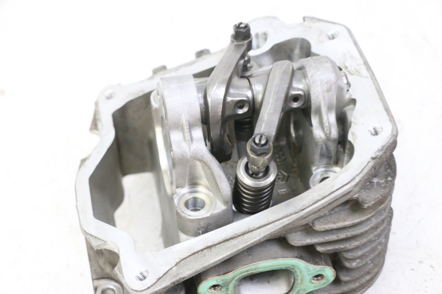 photo de CULATA PIAGGIO VESPA LX 150 (2005 - 2013) - Otra perspectiva