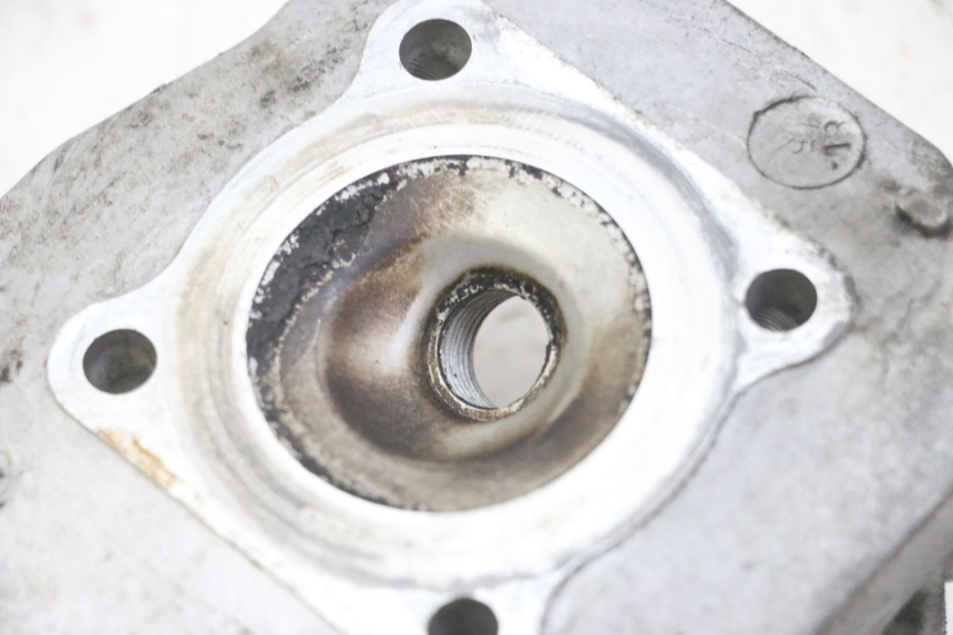 photo de CULATA PEUGEOT VIVACITY NEW 2T 50 (2008 - 2017) - Primer plano técnico