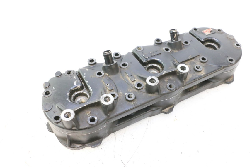 photo de CULATA YAMAHA WAVE RUNNER GP R 1200 (2000 - 2003) - Características distintivas
