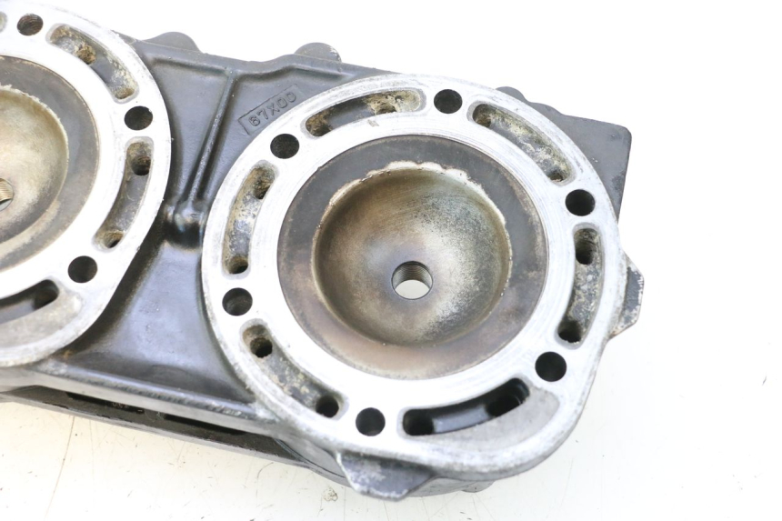 photo de CULATA YAMAHA WAVE RUNNER GP R 1200 (2000 - 2003) - Vista general del producto