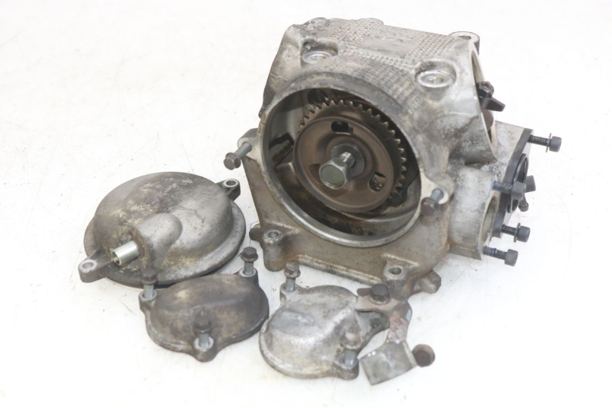 photo de CULATA YAMAHA X-MAX XMAX 250 (2006 - 2009) - Características distintivas