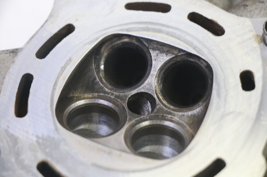 photo de CULATA YAMAHA X-MAX XMAX 125 (2010 - 2013) - Otra vista del artículo