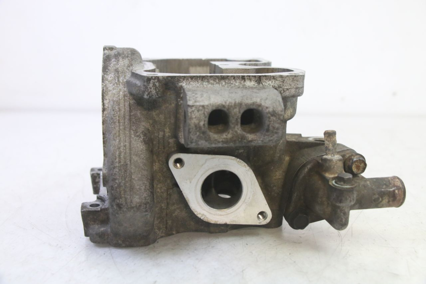 photo de CULATA YAMAHA X-MAX XMAX 125 (2010 - 2013) - Otra perspectiva