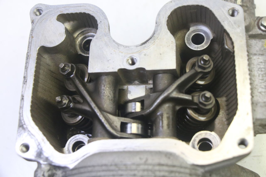 photo de CULATA YAMAHA X-MAX XMAX 125 (2010 - 2013) - Primer plano de alta resolución