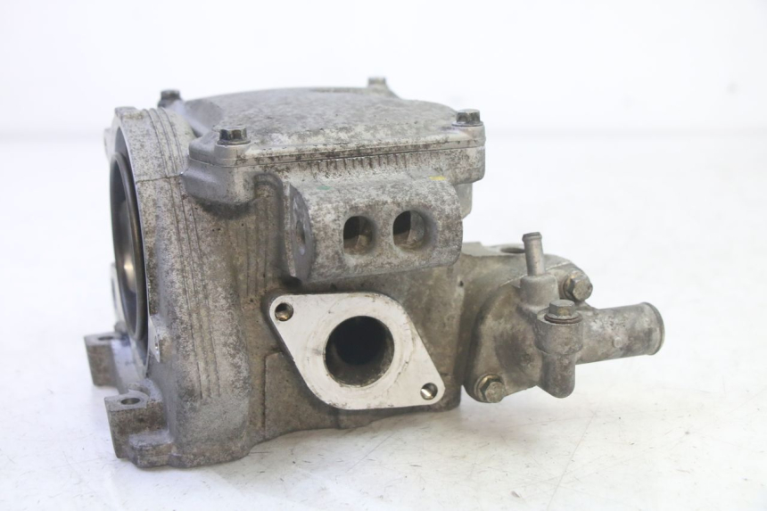 photo de CULATA YAMAHA X-MAX XMAX 125 (2010 - 2013) - Ángulo de visión alternativo