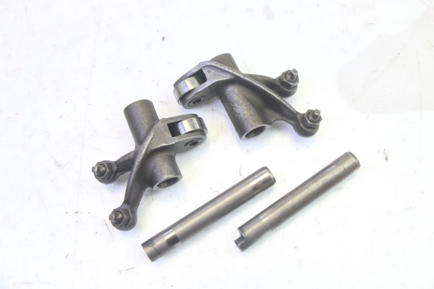 photo de CULATA YAMAHA X-MAX XMAX 125 (2010 - 2013) - Detalles de los puntos de fijación