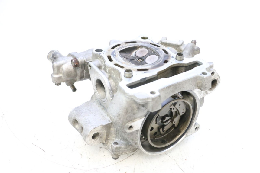 photo de CULATA YAMAHA X-MAX XMAX 125 (2010 - 2013) - Zoom estado de uso