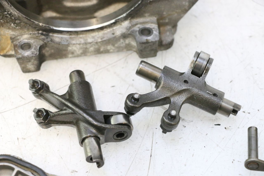 photo de CULATA YAMAHA XMAX X-MAX 125 (2006 - 2009) - Primer plano de alta resolución