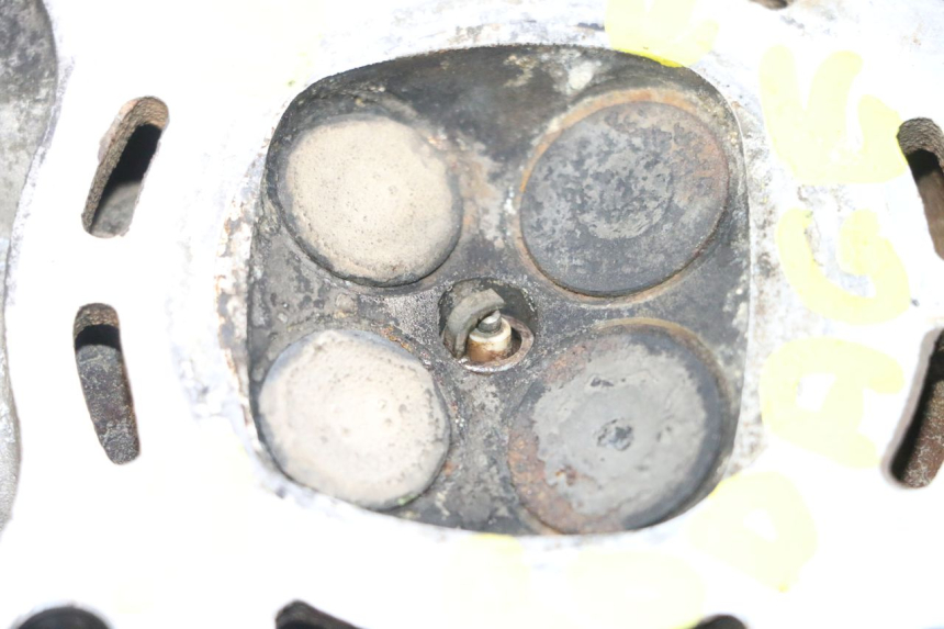 photo de CULATA YAMAHA XMAX X-MAX 125 (2006 - 2009) - Primer plano técnico