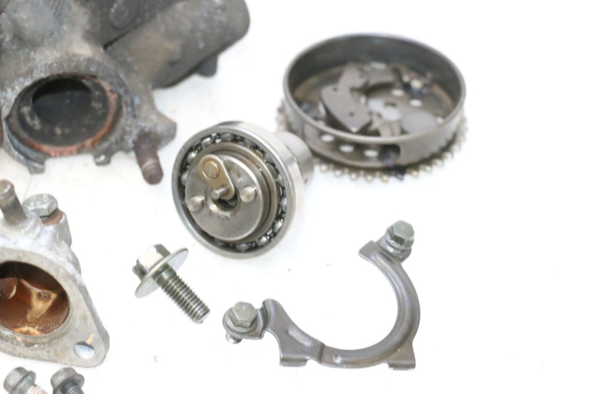 photo de CULATA YAMAHA XMAX X-MAX 125 (2006 - 2009) - Recambio usado revisado