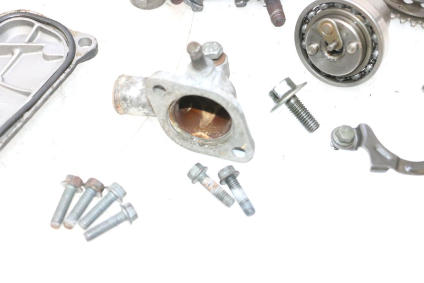 photo de CULATA YAMAHA XMAX X-MAX 125 (2006 - 2009) - Marcados y referencias originales