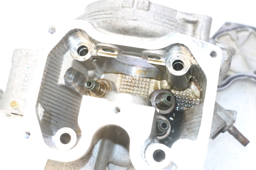 photo de CULATA YAMAHA X-MAX XMAX 125 (2010 - 2013) - Otra vista del artículo