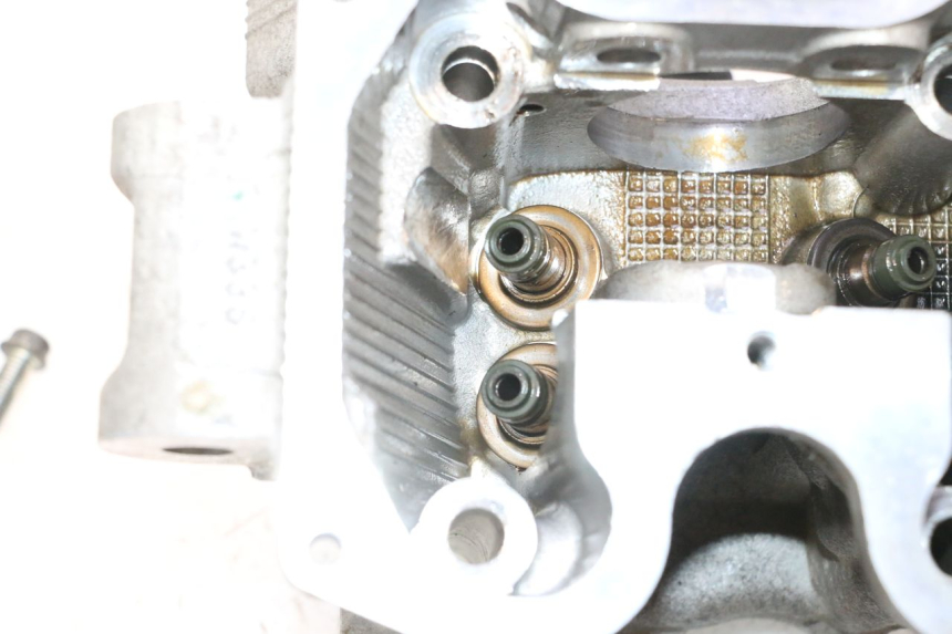 photo de CULATA YAMAHA X-MAX XMAX 125 (2010 - 2013) - Características distintivas