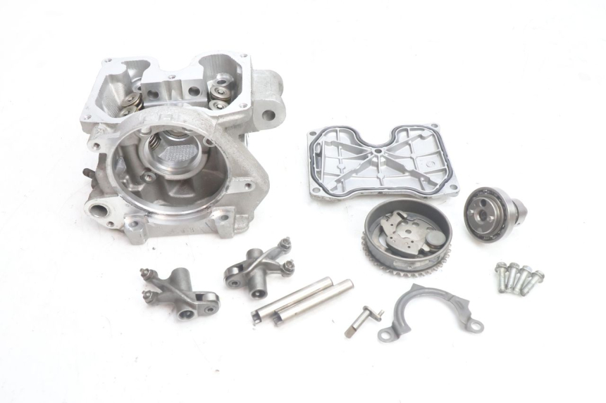 photo de CULATA YAMAHA X-MAX XMAX 125 (2010 - 2013) - Vista principal