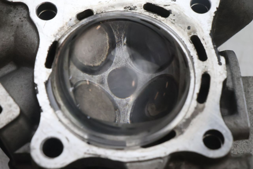 photo de CULATA YAMAHA X-MAX XMAX 125 (2010 - 2013) - Detalle de la pieza