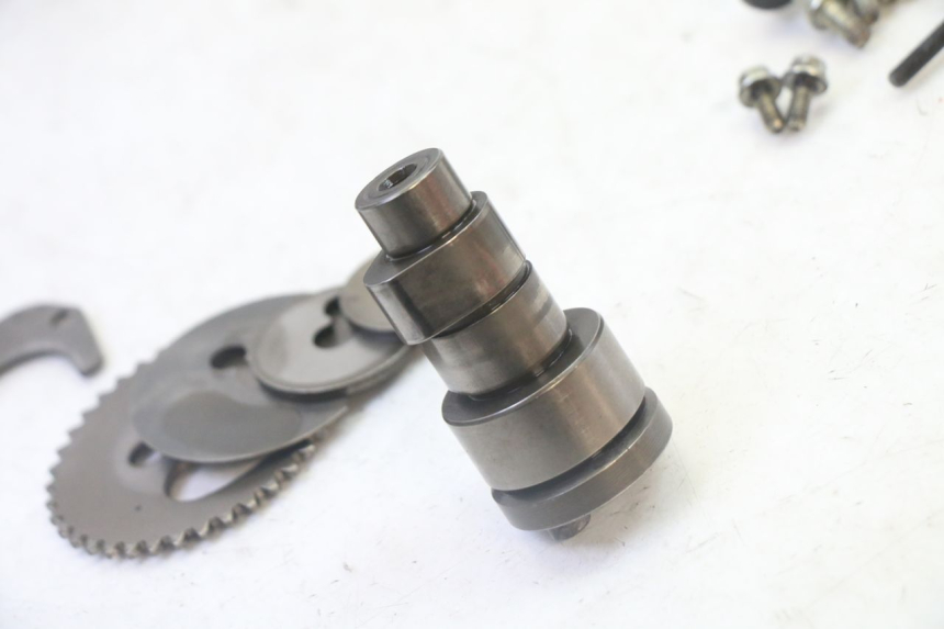 photo de CULATA PIAGGIO XEVO - X EVO 125 (2007 - 2017) - Inspección visual detallada