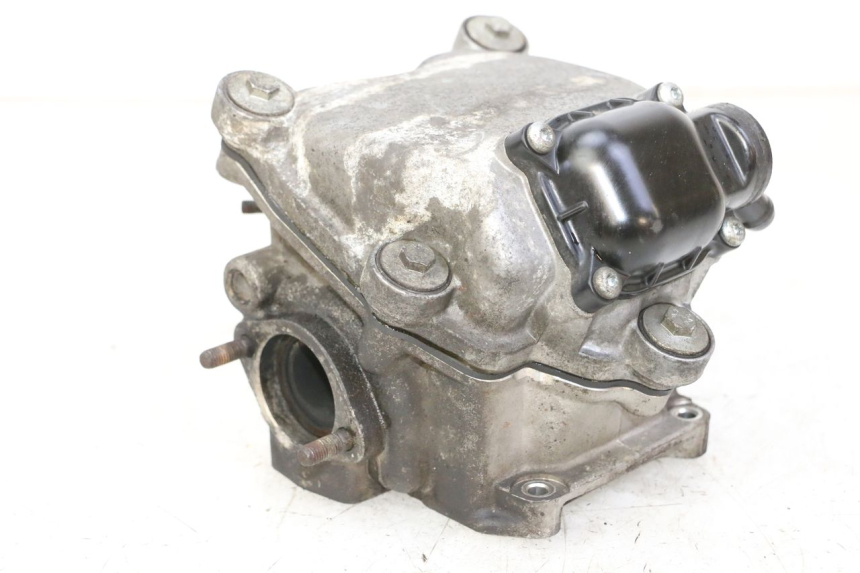 photo de CULATA PIAGGIO XEVO - X EVO 125 (2007 - 2017) - Detalle de la pieza