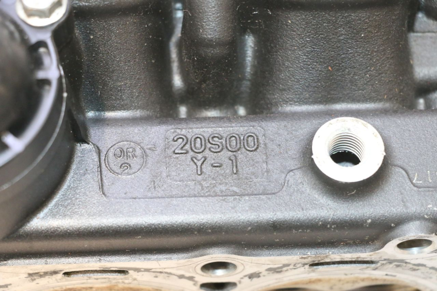 photo de CULATA YAMAHA XJ6 ABS 600 (2008 - 2016) - Zoom sobre los componentes