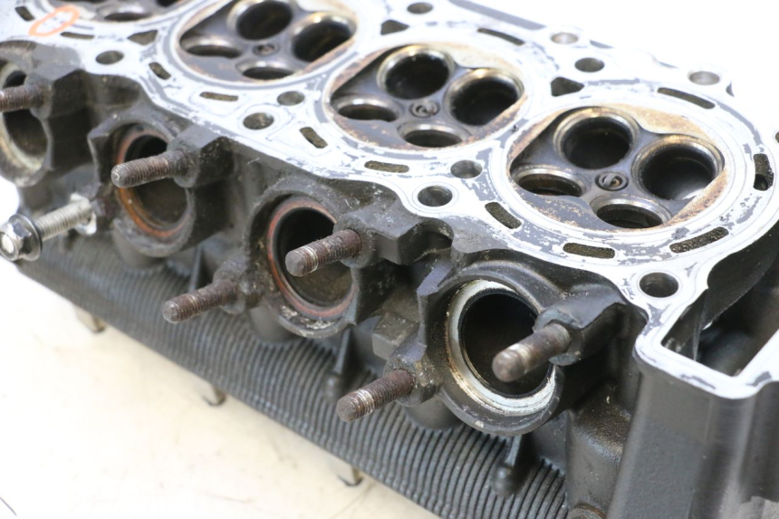 photo de CULATA YAMAHA XJ6 ABS 600 (2008 - 2016) - Otra perspectiva