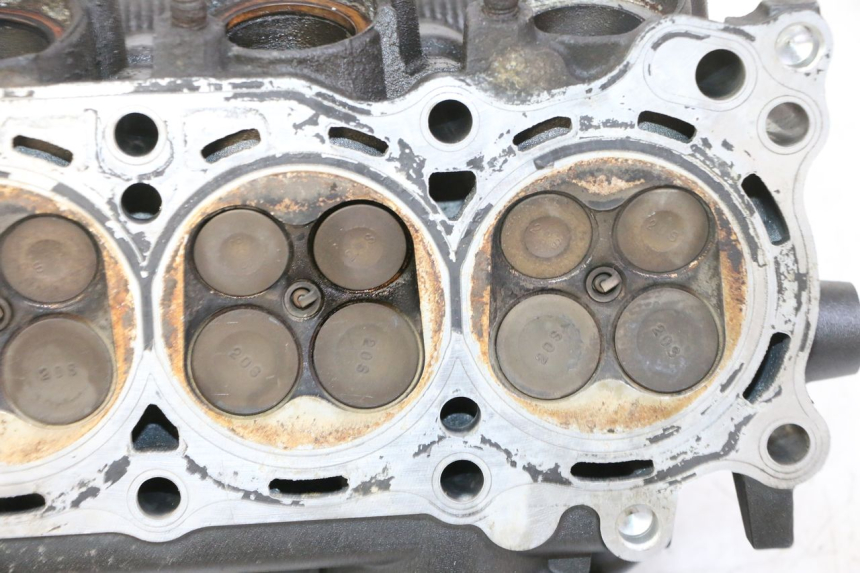 photo de CULATA YAMAHA XJ6 600 (2008 - 2016) - Ángulo de visión alternativo