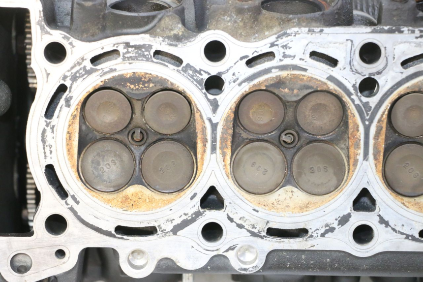 photo de CULATA YAMAHA XJ6 600 (2008 - 2016) - Zoom calidad de ocasión